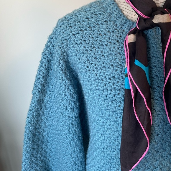 Vintage handmade knit sweater - Picture 3 of 4